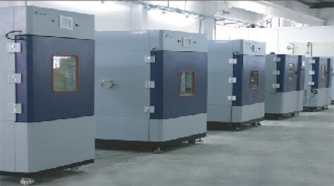 英國小型模塊干燥機集成到高低溫環境試驗箱里的應用